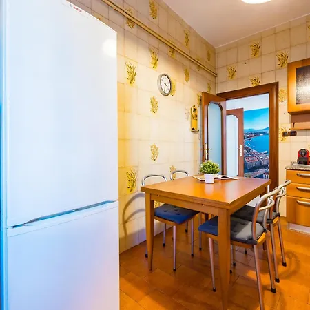 Casa Mariapia Al Vomero By Napoliapartments Apartman