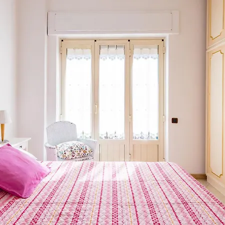 Apartman Casa Mariapia Al Vomero By Napoliapartments Nápoly