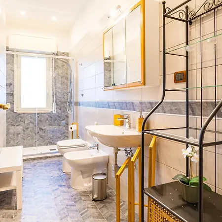 Casa Mariapia Al Vomero By Napoliapartments