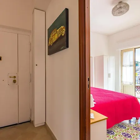 Apartman Casa Mariapia Al Vomero By Napoliapartments
